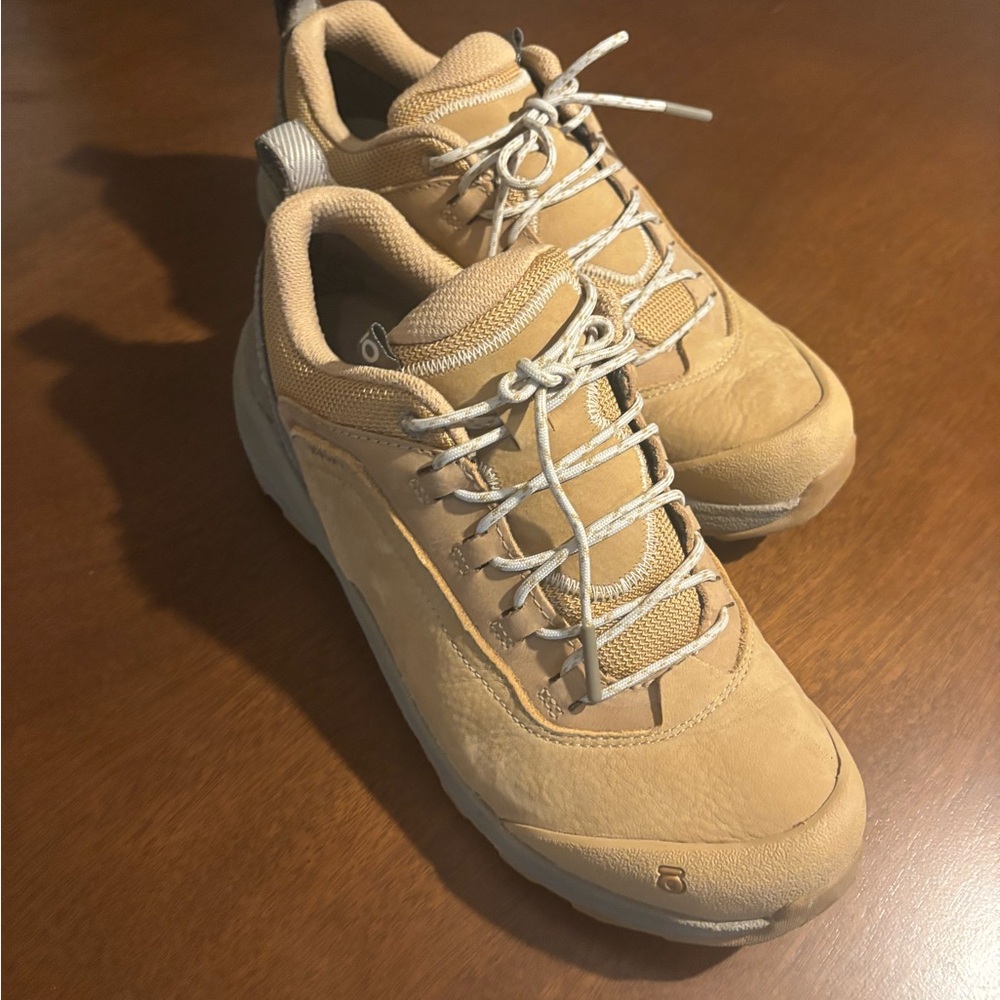 Oboz Women’s 9 Never Worn